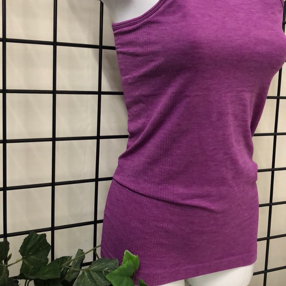 Lululemon tank top - Picture 4 of 7